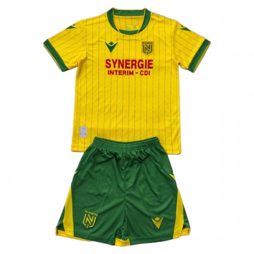 Conjunto FC Nantes Equipamento Principal 2025-26 - Criança Conjunto FC Nantes Equipamento Principal 2025-26 - Criança