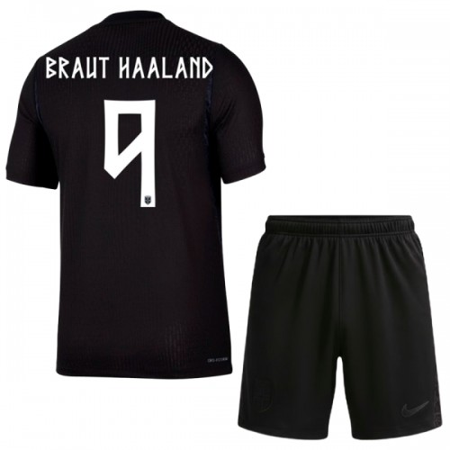 Conjunto Noruega Haaland 9 Equipamento Alternativo Mundial 2026 - Criança Conjunto Noruega Haaland 9 Equipamento Alternativo Mundial 2026 - Criança