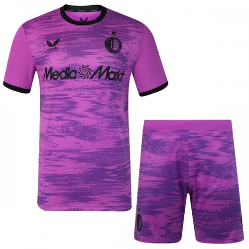 Conjunto Feyenoord Rotterdam Purple Version Guarda Redes 2026-27 - Criança Conjunto Feyenoord Rotterdam Purple Version Guarda Redes 2026-27 - Criança