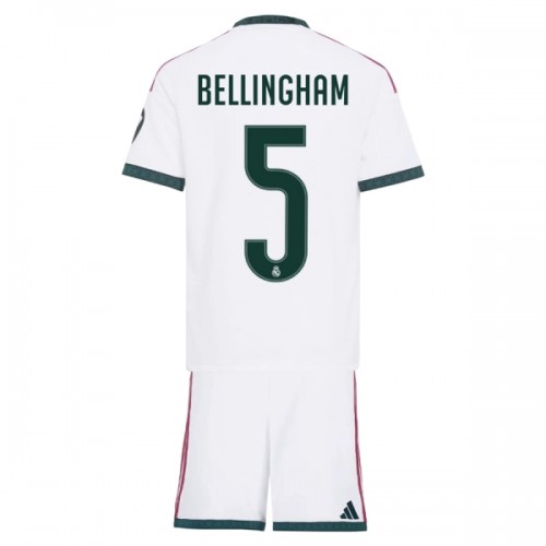 Conjunto Real Madrid Bellingham 5 Equipamento Principal 2026-27 - Criança Conjunto Real Madrid Bellingham 5 Equipamento Principal 2026-27 - Criança