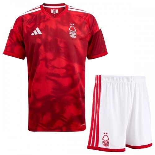 Conjunto Nottingham Forest Equipamento Principal 2026-27 - Criança Conjunto Nottingham Forest Equipamento Principal 2026-27 - Criança