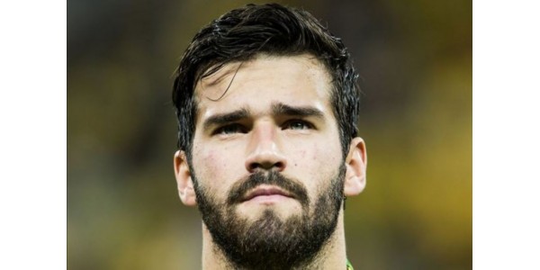 Outra vitória em casa para o Liverpool, o goleiro Alisson como homem da partida